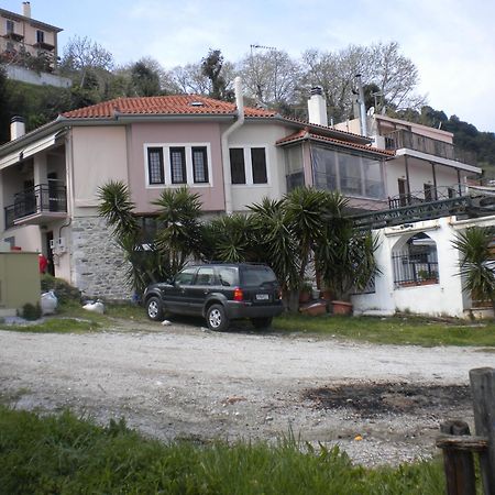 Ενοικιαζόμενα Δωμάτια "Pelion Plaza" Agios Ioannis  Exterior photo
